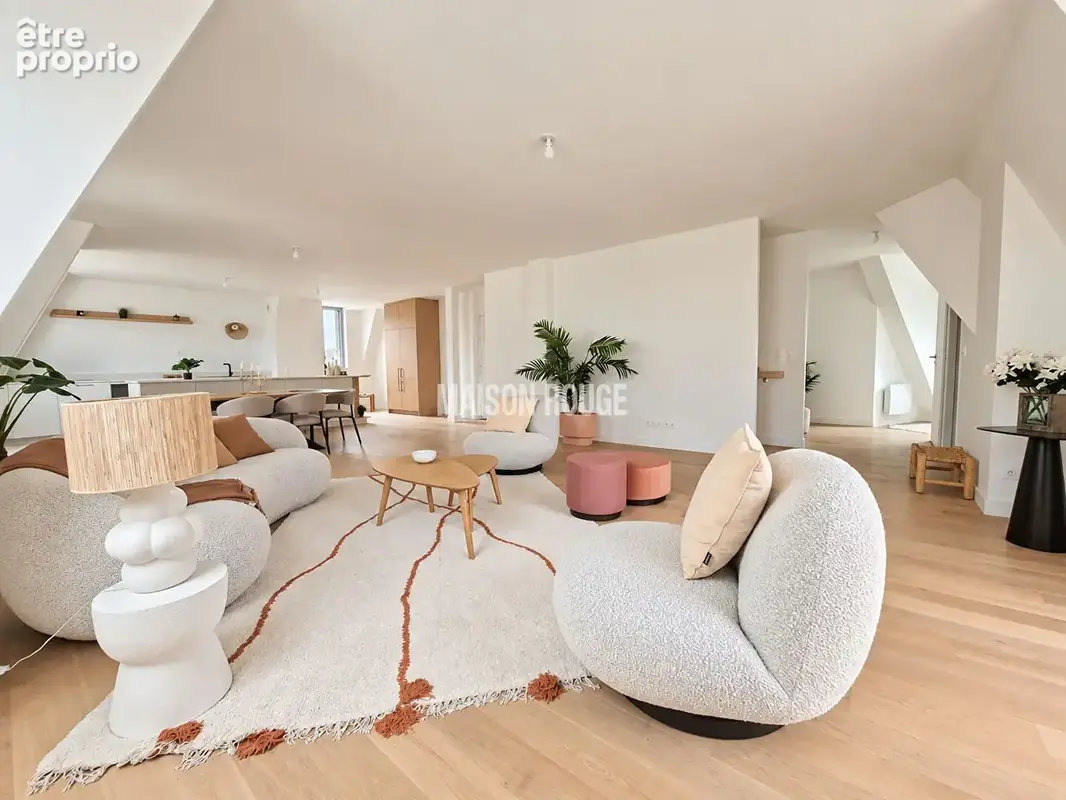 T5 duplex - 151 m² - dernier étage -terrasse - lorient centre - photo 2