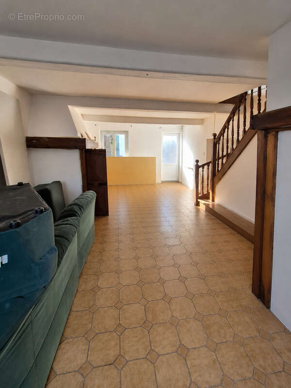 Plateau à aménager 105 m2, Colombier-Saugnieu - photo 3