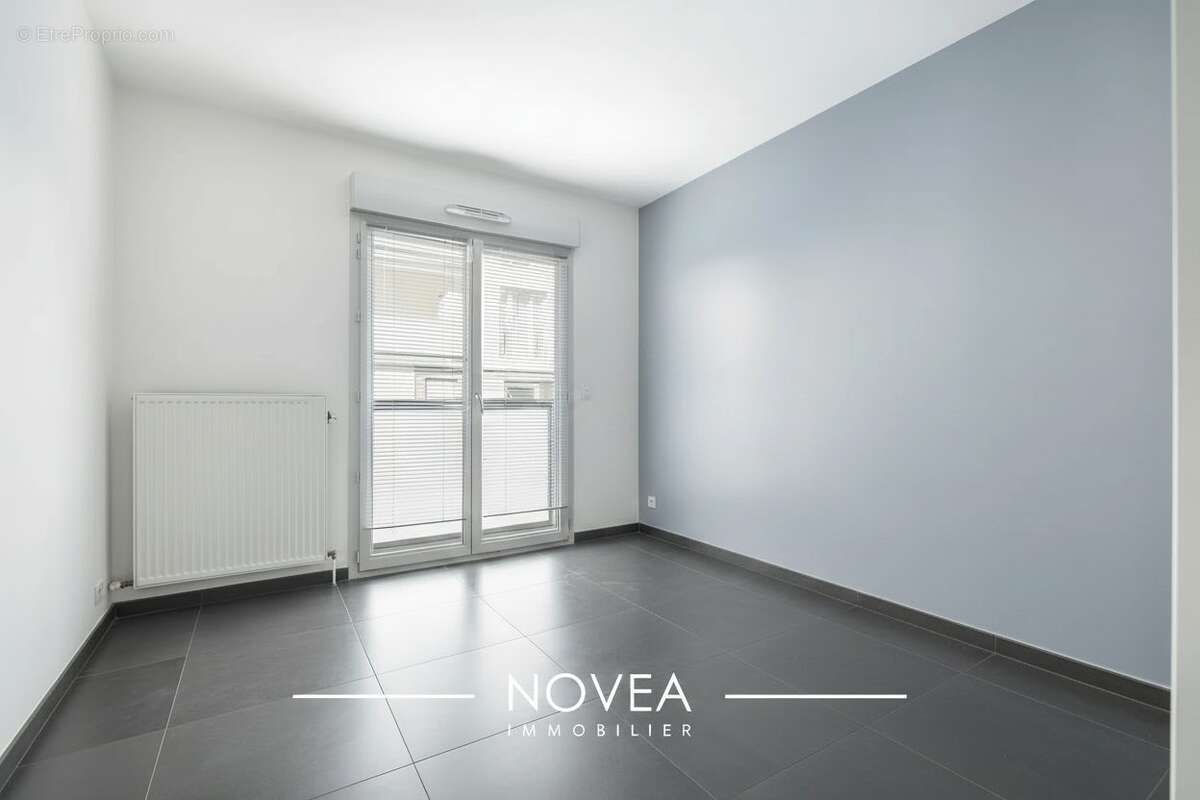 Commerce 120 m² à Villeurbanne  - photo 6