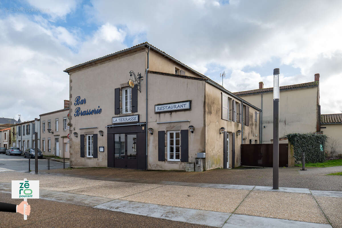 Commerce à SAINT-FULGENT