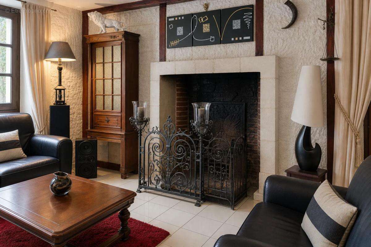 Maison à BUEIL-EN-TOURAINE
