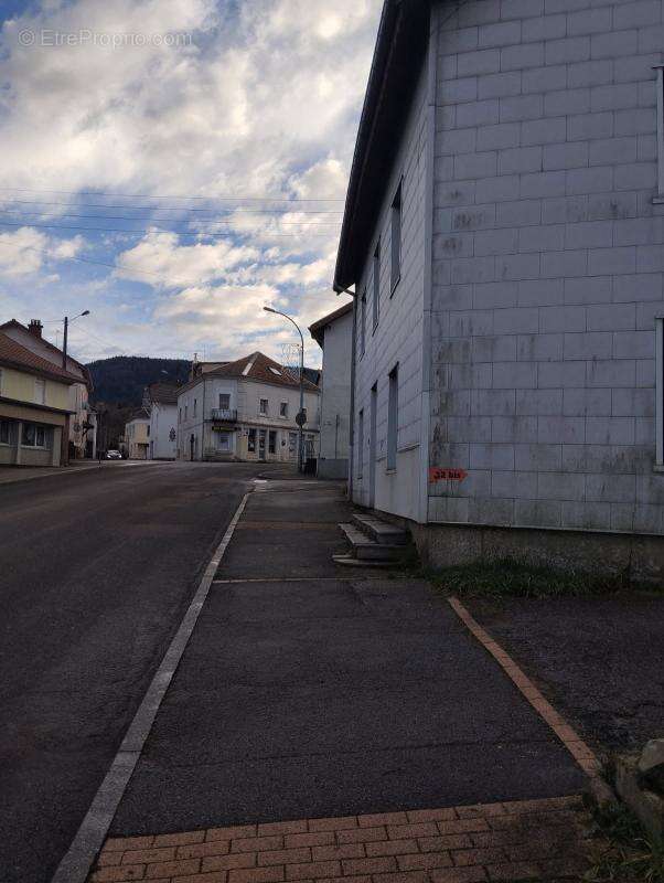Maison à LE THILLOT