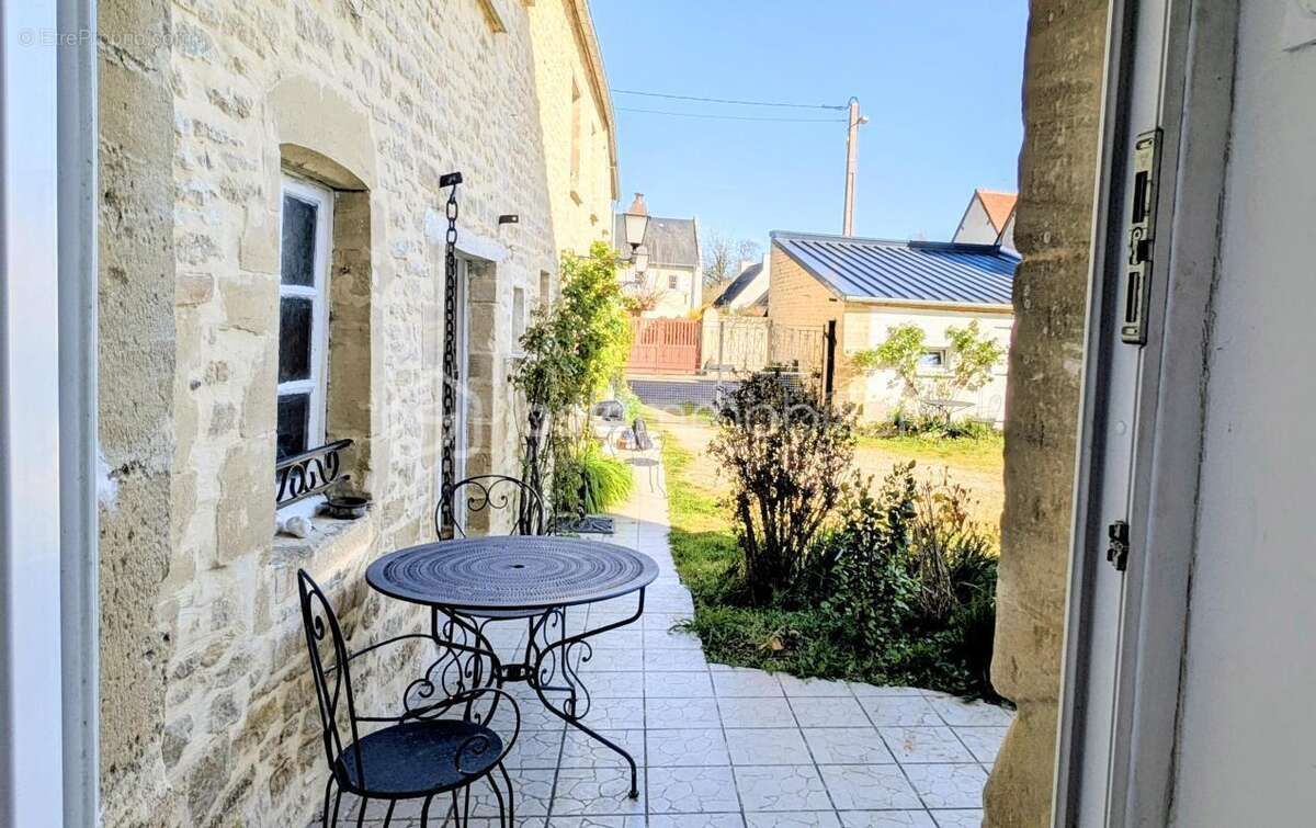 Ensemble Immobilier de charme en pierre de Caen proche de Bayeux - photo 2