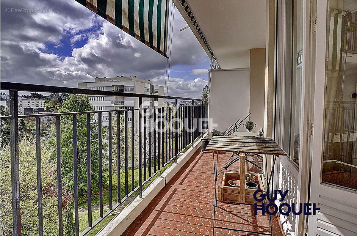 Appartement à SAINTE-FOY-LES-LYON
