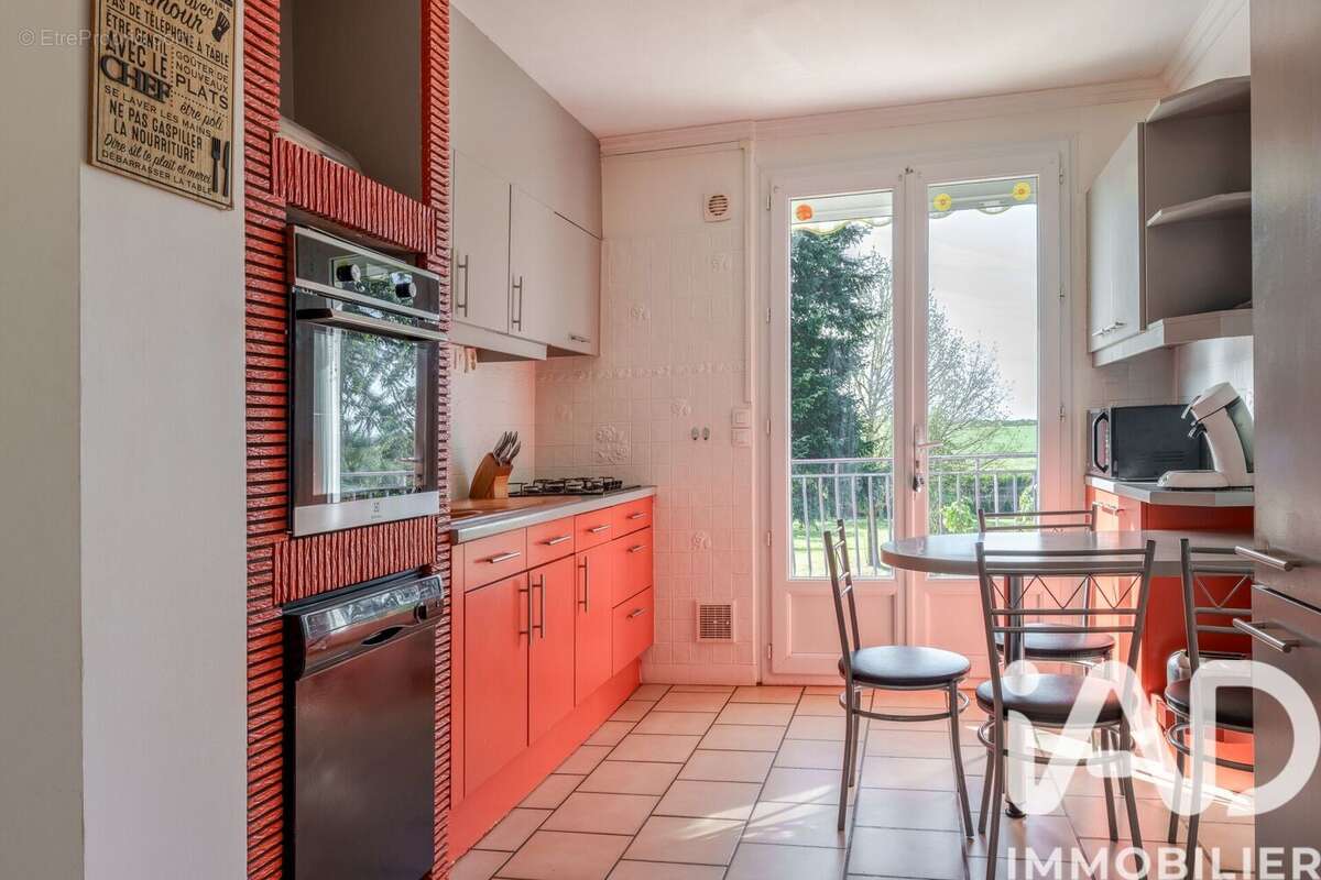 Maison 140 m² à Montreuil-En-Touraine  - photo 4