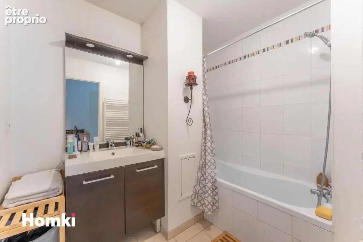 Appartement T2 de 53 m² à Bruges 33520, Avenue Raymond Manaud - photo 6
