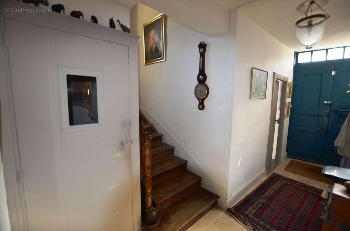 066 - Maison à MONTREAL