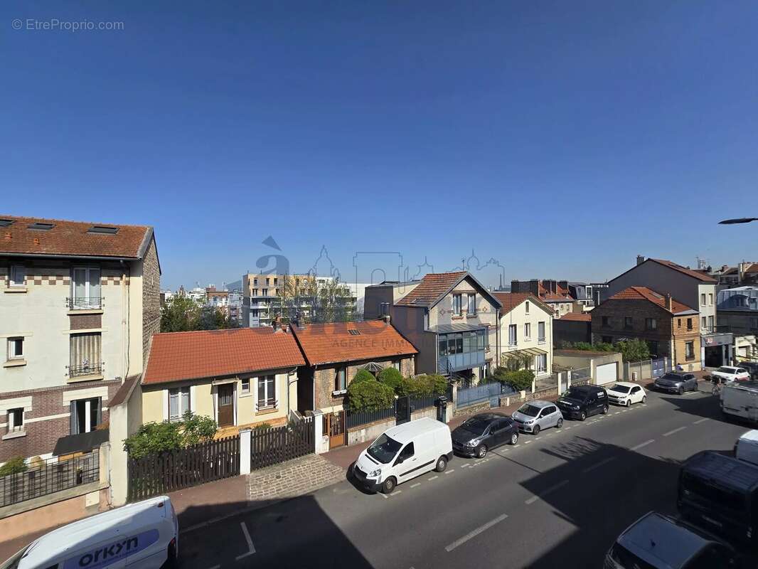 Maison à ISSY-LES-MOULINEAUX