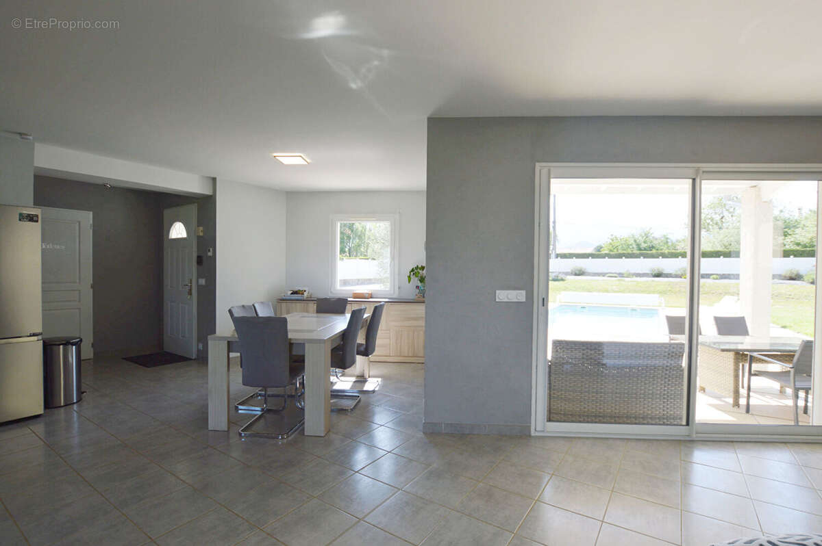 Maison à ROMANS-SUR-ISERE