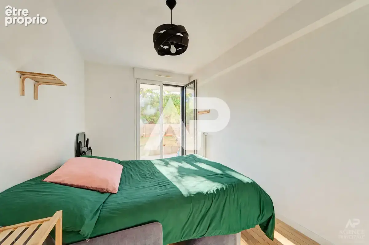 Appartement Rueil Malmaison 3 pièce(s) 62.86 m2 - photo 5