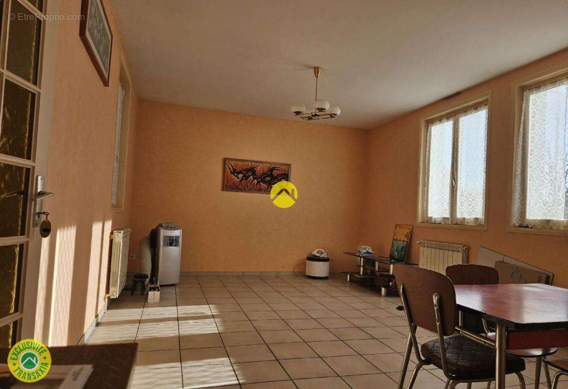 Maison à VILLEFRANCHE-D'ALLIER