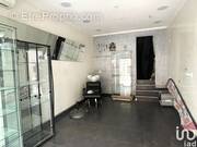 Photo 1 - Commerce à LE LUC