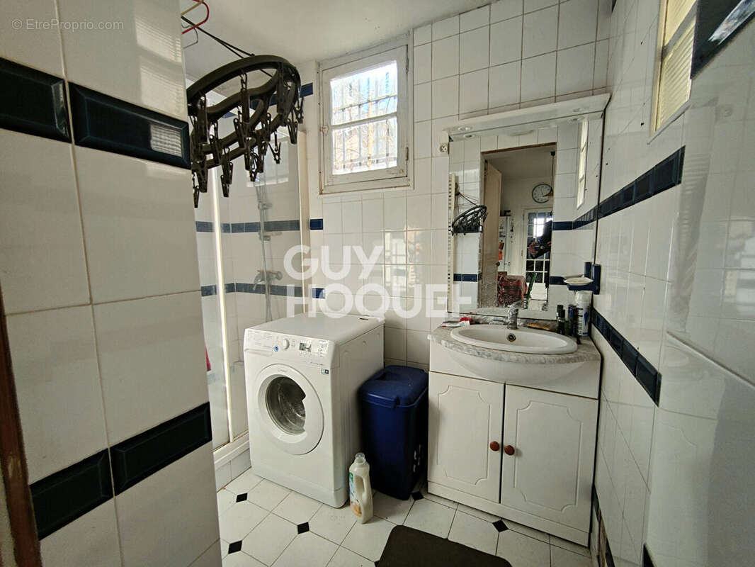 Maison à LA GARENNE-COLOMBES