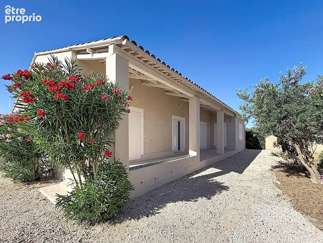 Maison Entraigues Sur La Sorgue 5 pièce(s) 174 m2 et appartement T2 indépendant 44 m² - photo 1