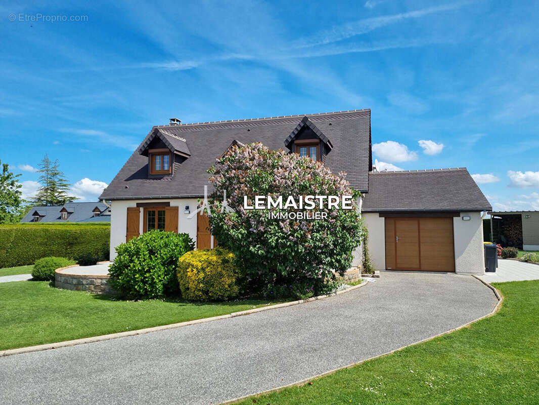 Maison à SAINT-ROMAIN-DE-COLBOSC