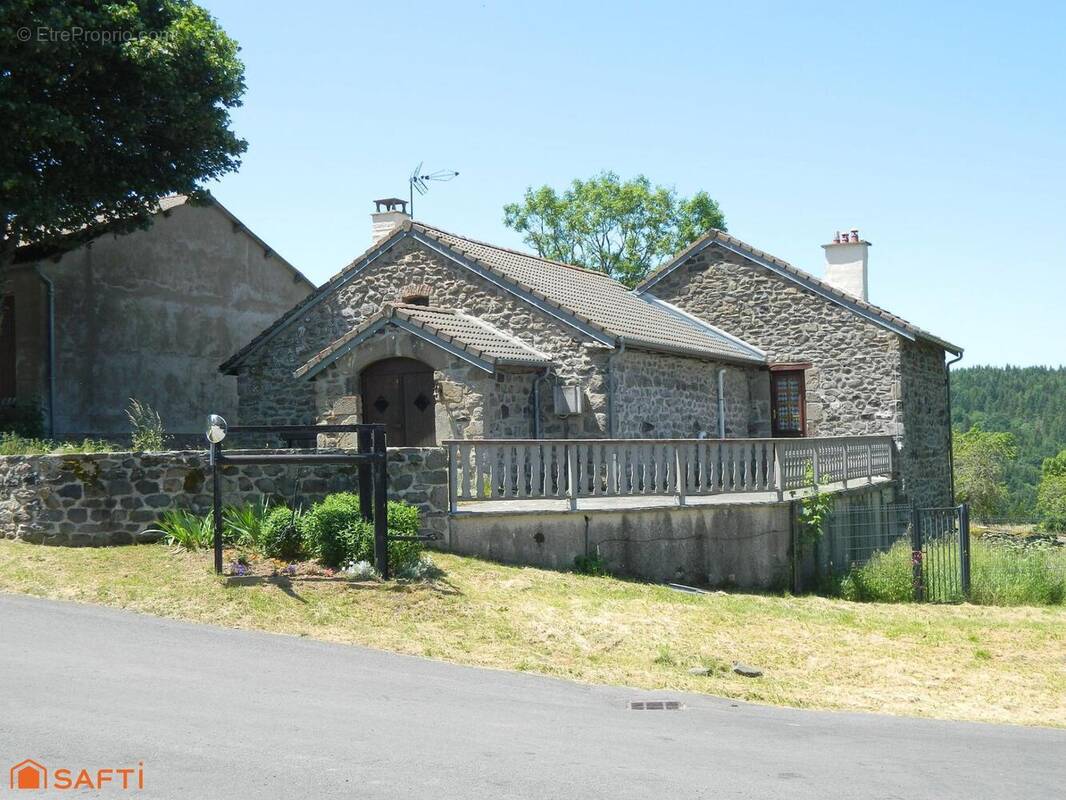 Photo 1 - Maison à FREYCENET-LA-CUCHE