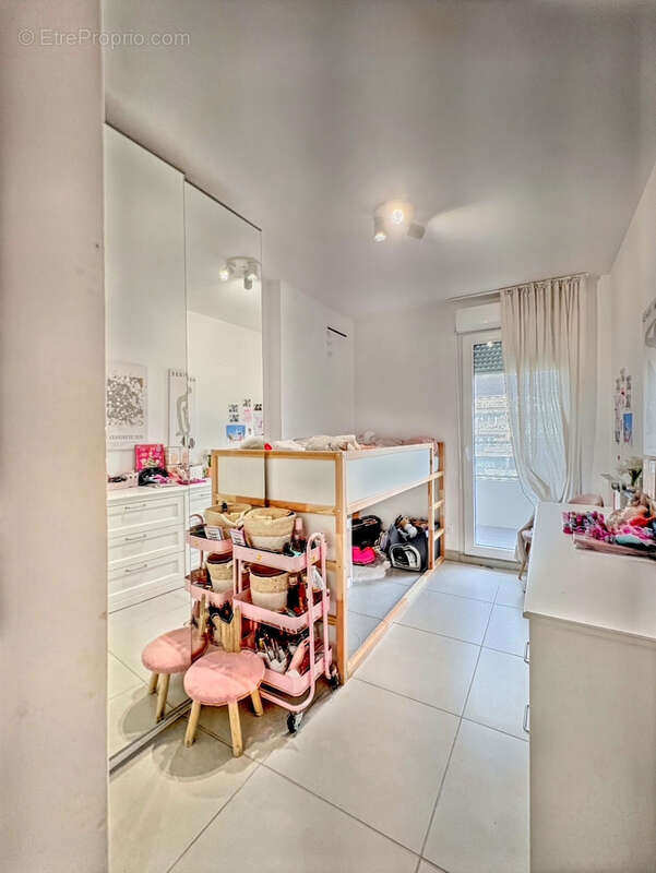 Appartement à MARSEILLE-12E
