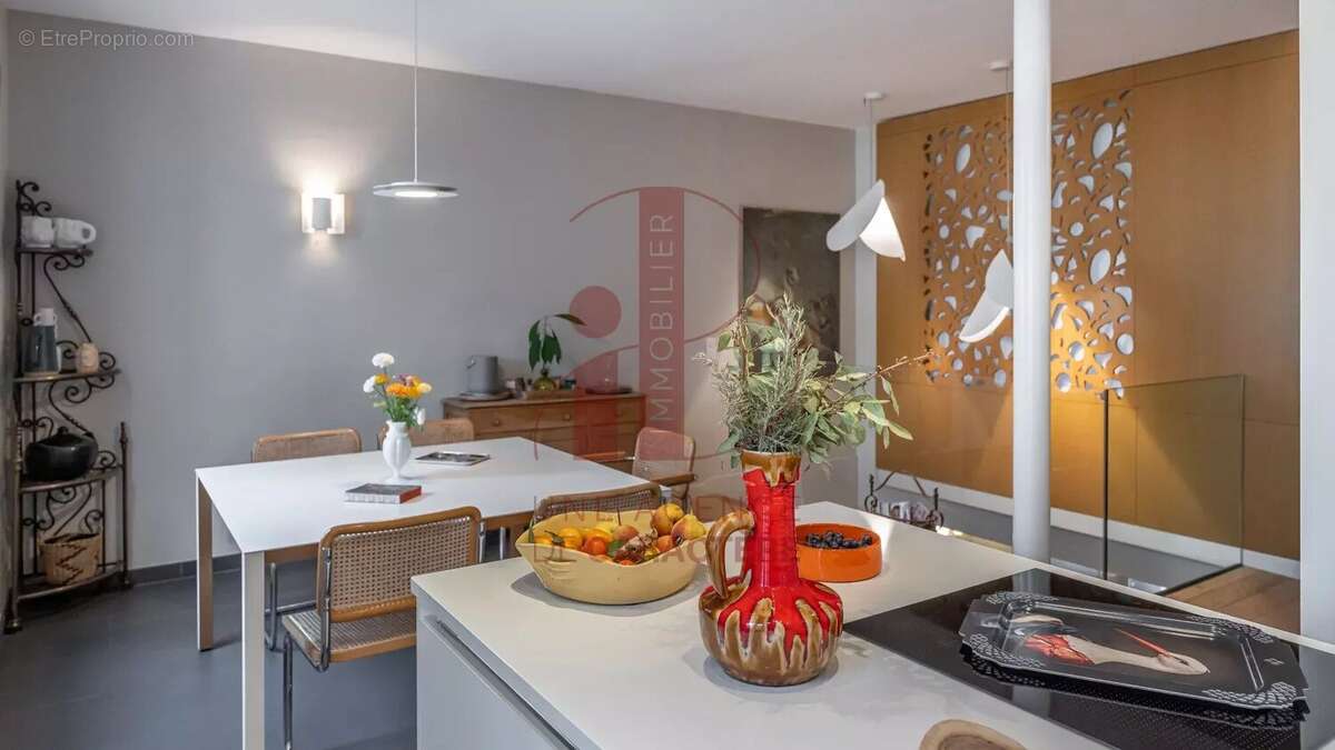 Maison à FONTAINEBLEAU