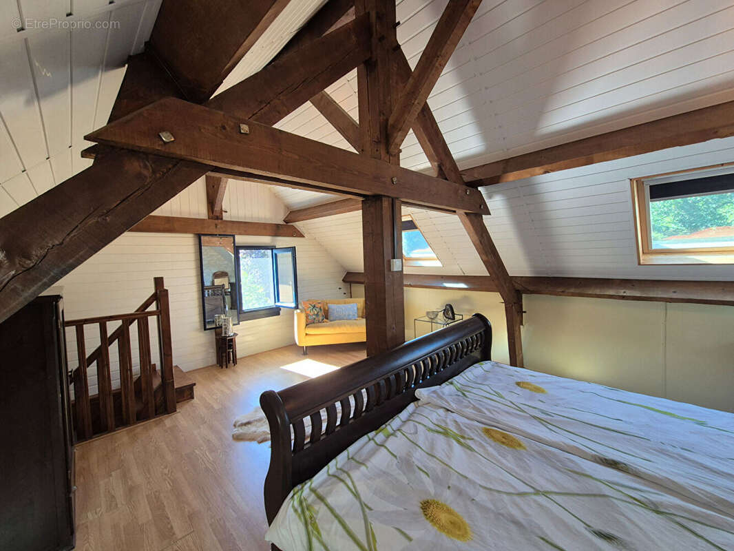 CORRÈZE. PEYRISSAC. Maison en pierre avec 3 chambres, gîte en pierre, garage et jardin de 2 062 m². - photo 17