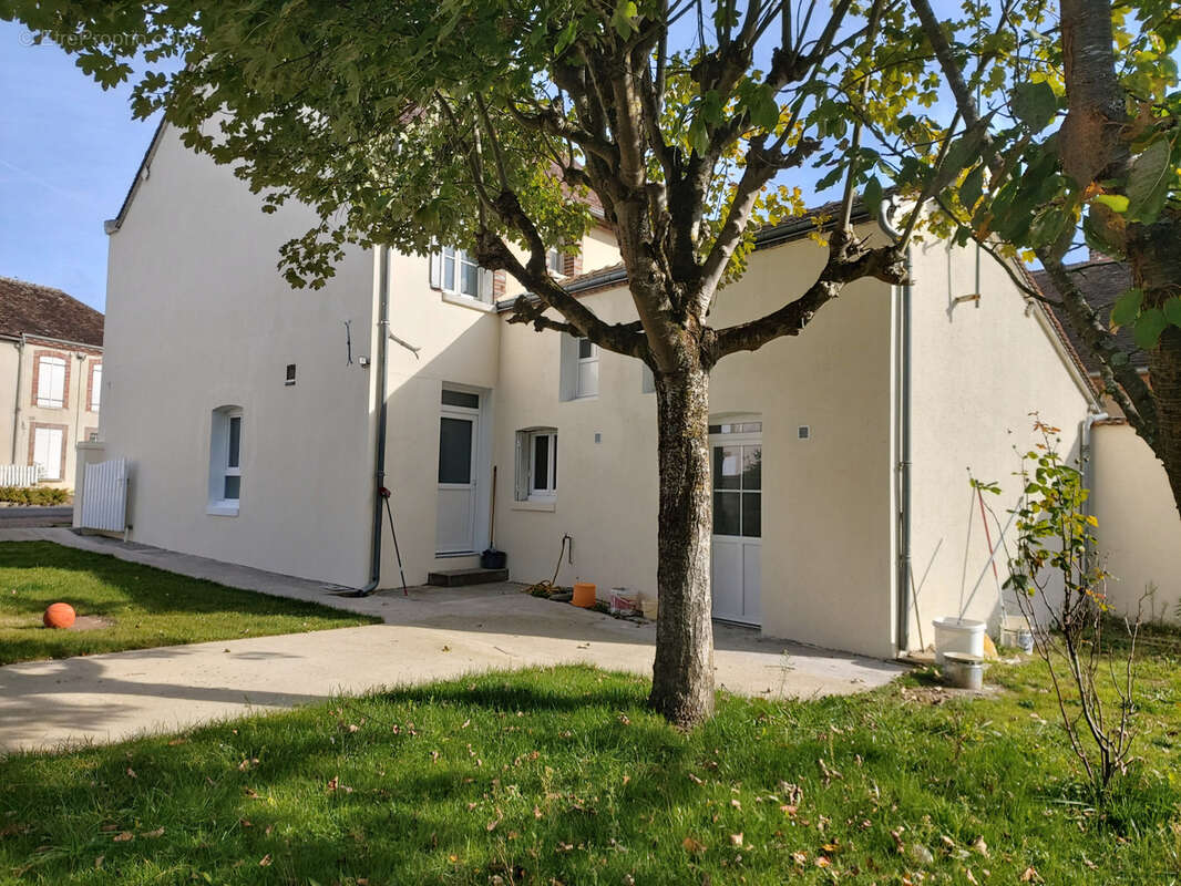Maison à SAINT-GERMAIN-DES-PRES