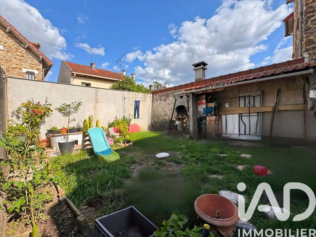 Photo 6 - Maison à VILLENEUVE-LE-ROI
