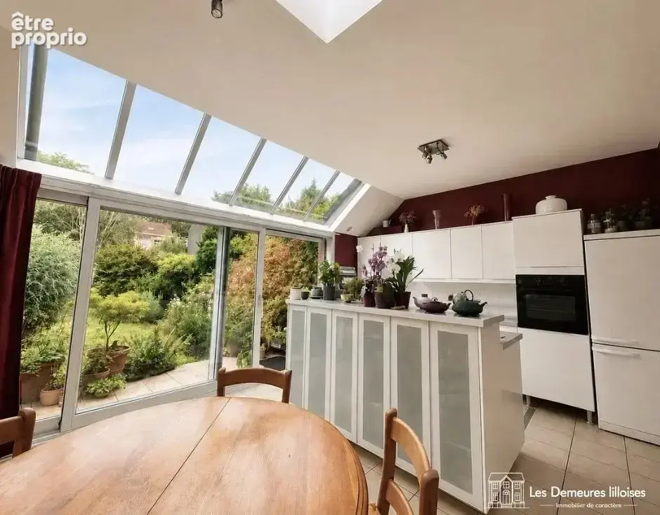 En exclusivité. Magnifique maison ancienne dans un secteur très prisé. - photo 6