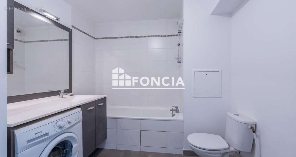 Appartement à LE BOURGET