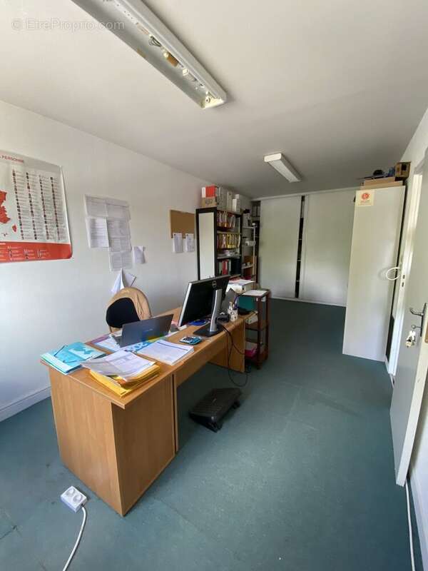 Commerce à POITIERS