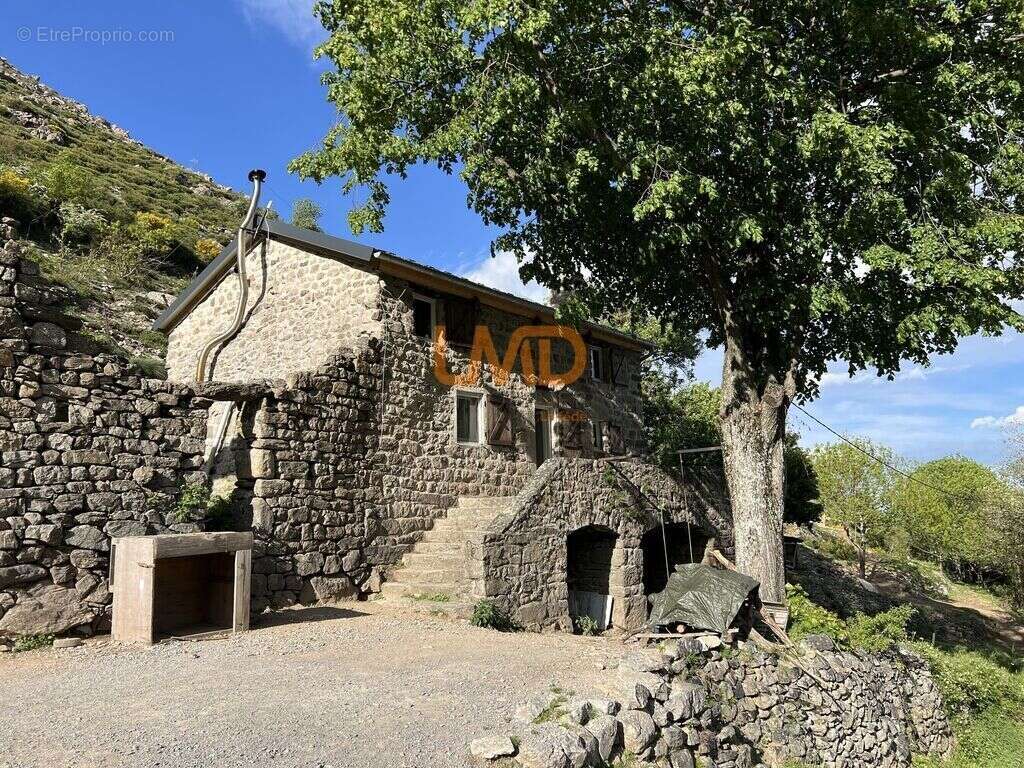Propriété 54 hectares, rare en Ardèche - photo 16