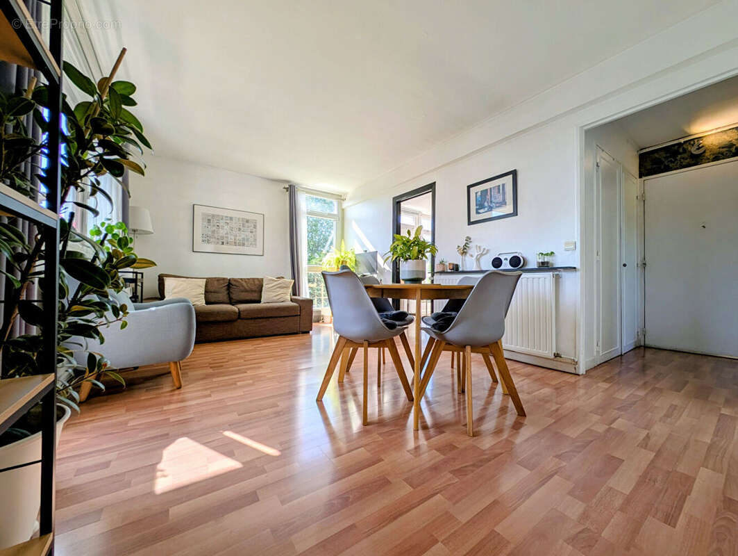Appartement à MAISONS-LAFFITTE