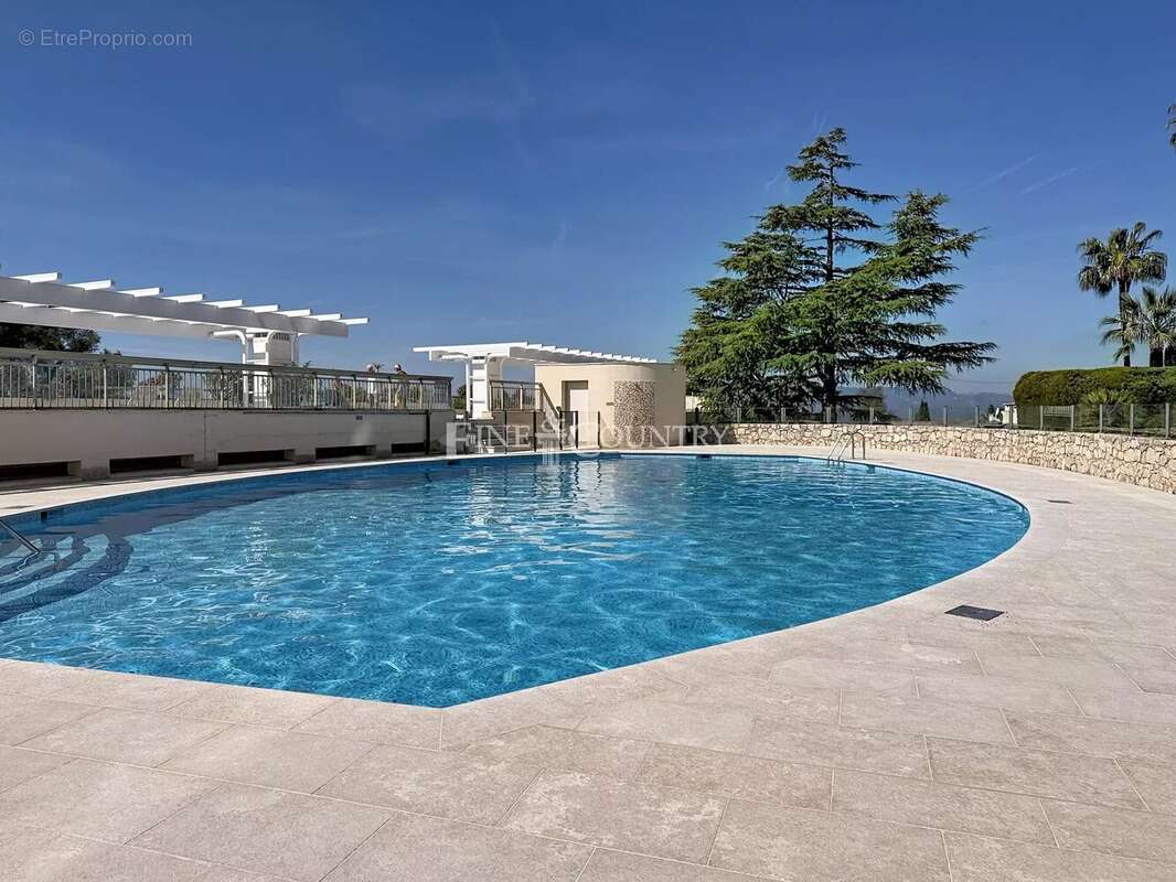 Appartement à LE CANNET