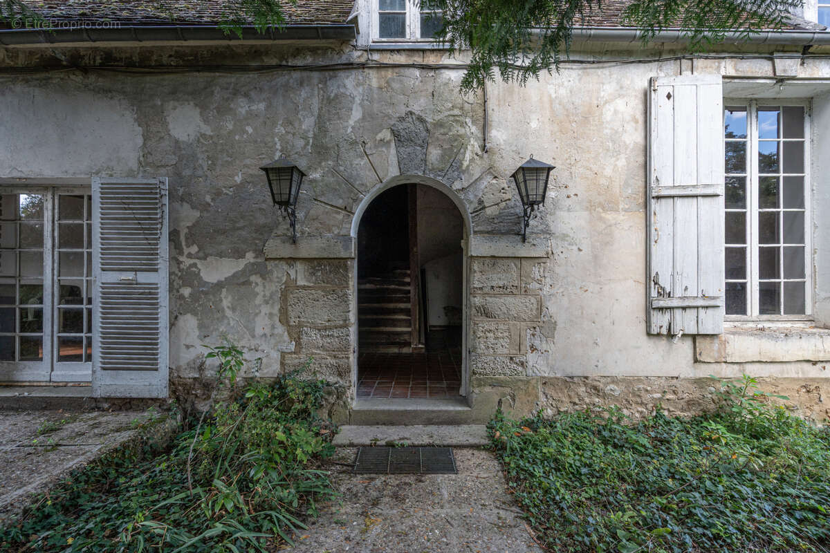 Maison à EPONE