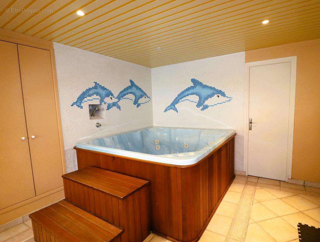 Maison à CROISSY-SUR-SEINE