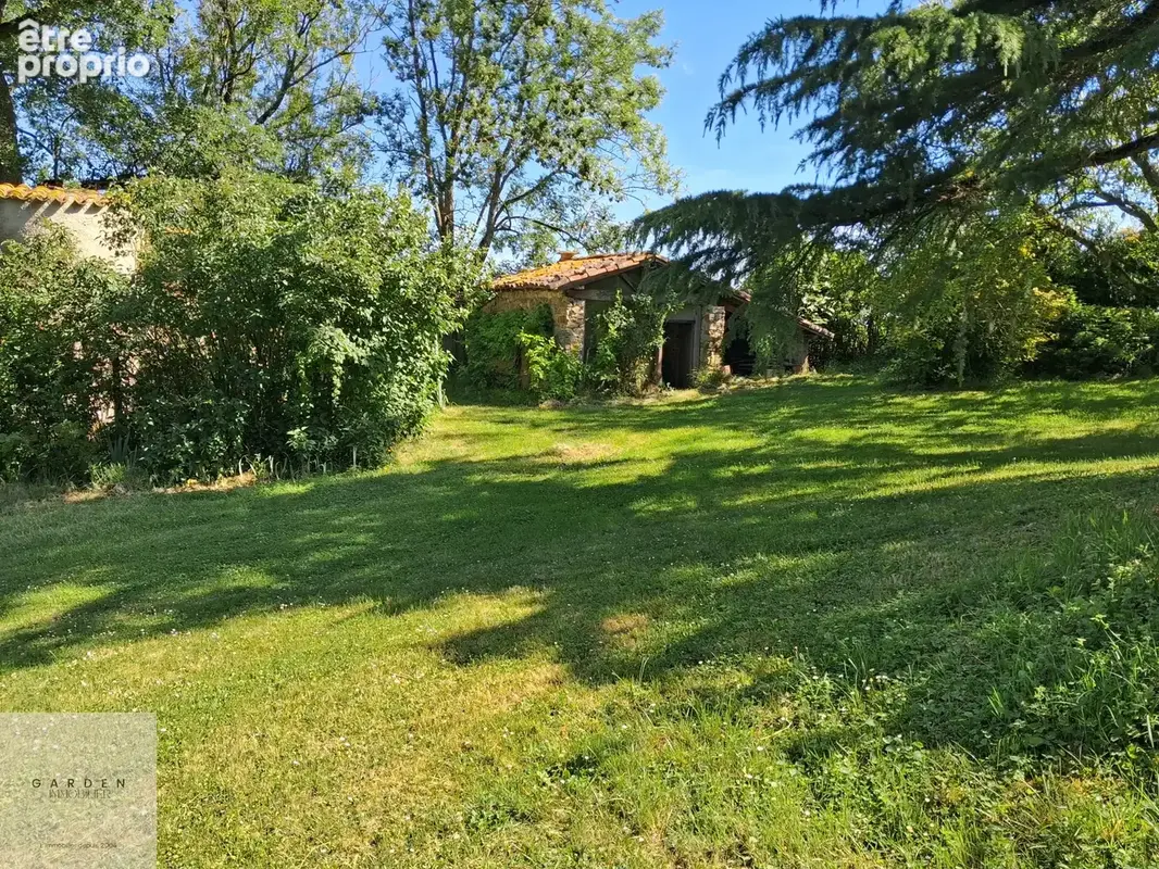REVEL.    Propriété de Caractère,Charme,Prestige et fort potentiel - photo 10