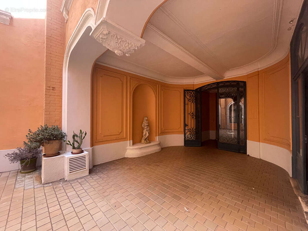Appartement Narbonne 2 pièce(s) 62.51 m2 - photo 7