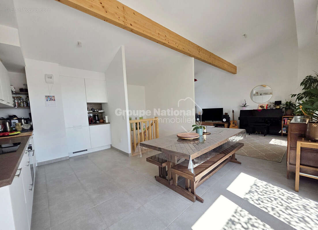 Appartement  duplex de 94 m² 4 pièce(s) - photo 5