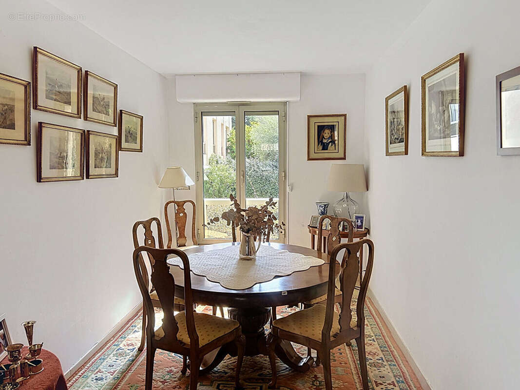 Appartement Aix En Provence 5 pièce(s) 106 m2 - photo 4