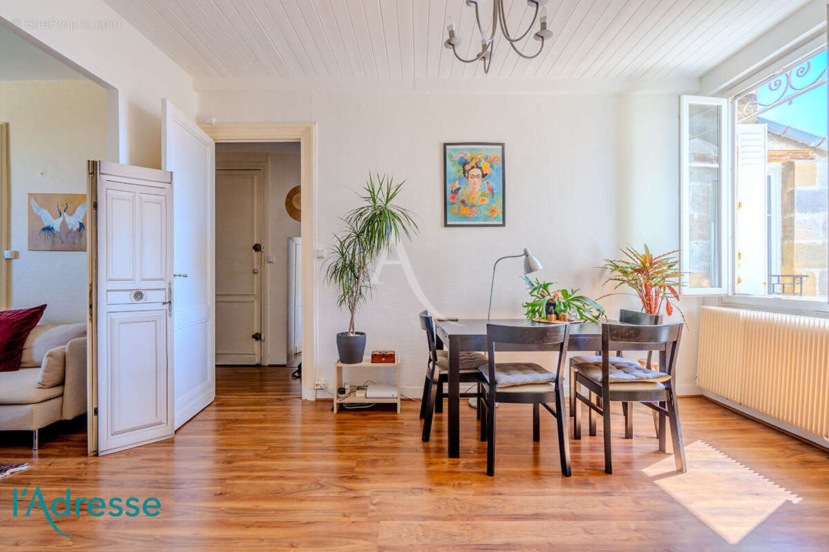 Appartement à BORDEAUX