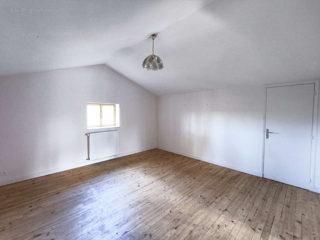 Maison à PESCHADOIRES