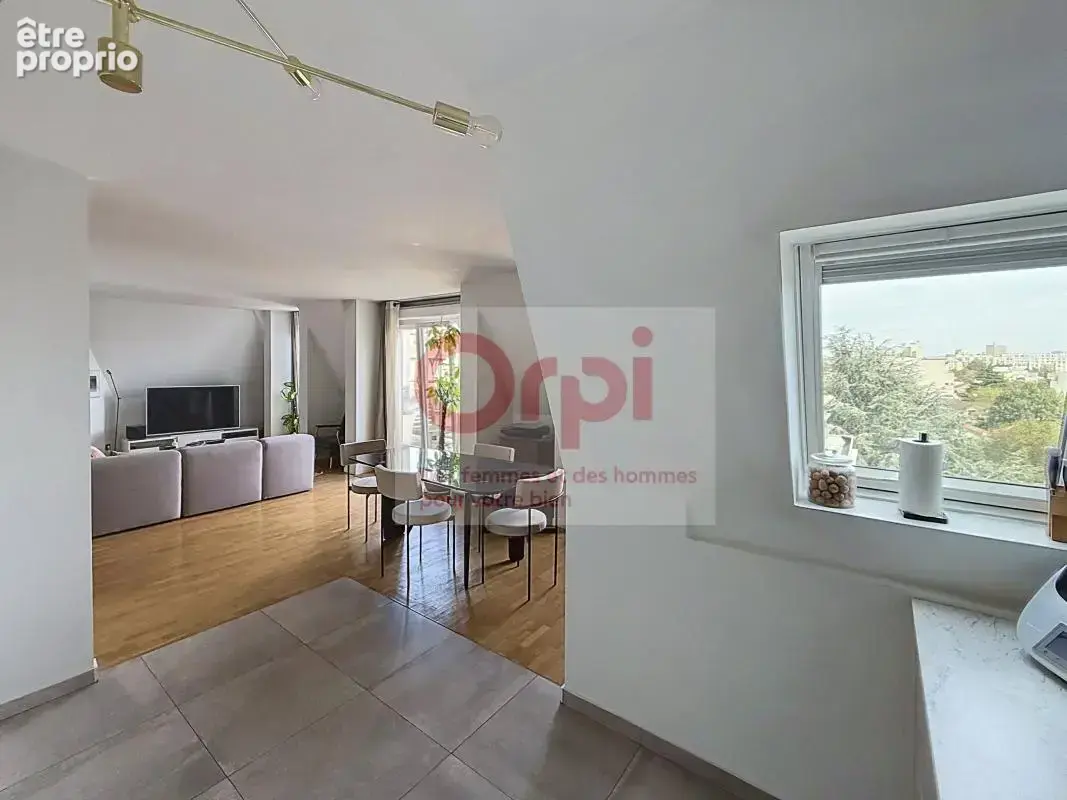 ISSY - Appartement 4P 100 m² Duplex dernier étage - photo 8