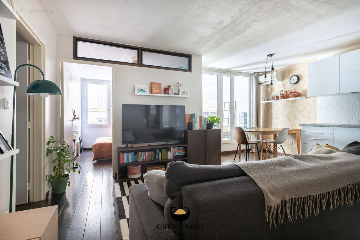Appartement à MARSEILLE-6E