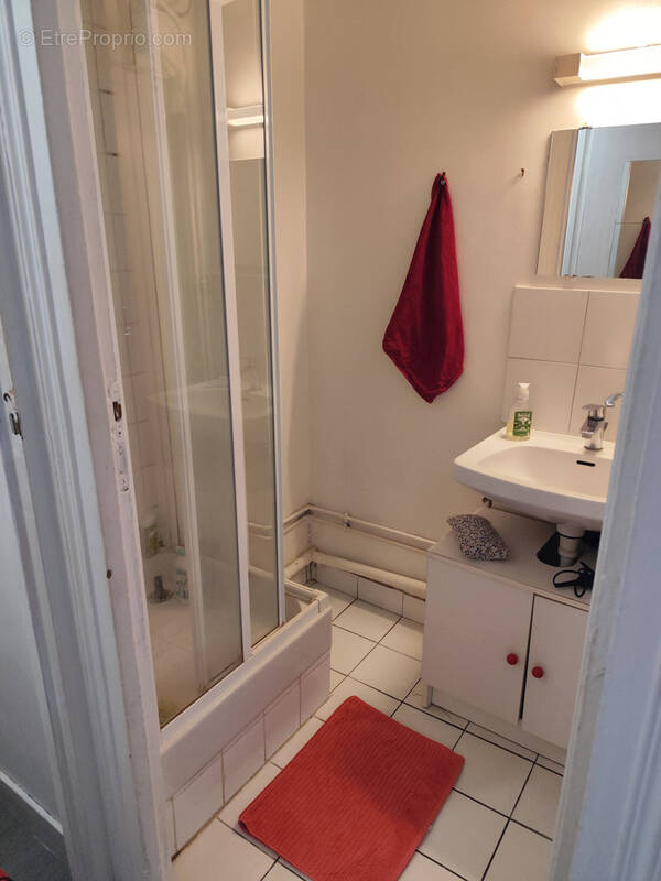 Appartement à PARIS-11E