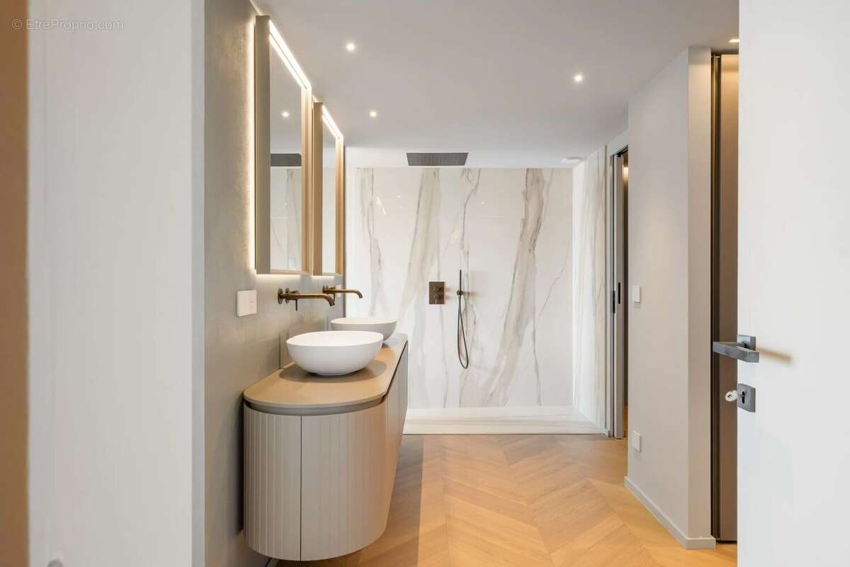 Maison à ROQUEBRUNE-CAP-MARTIN