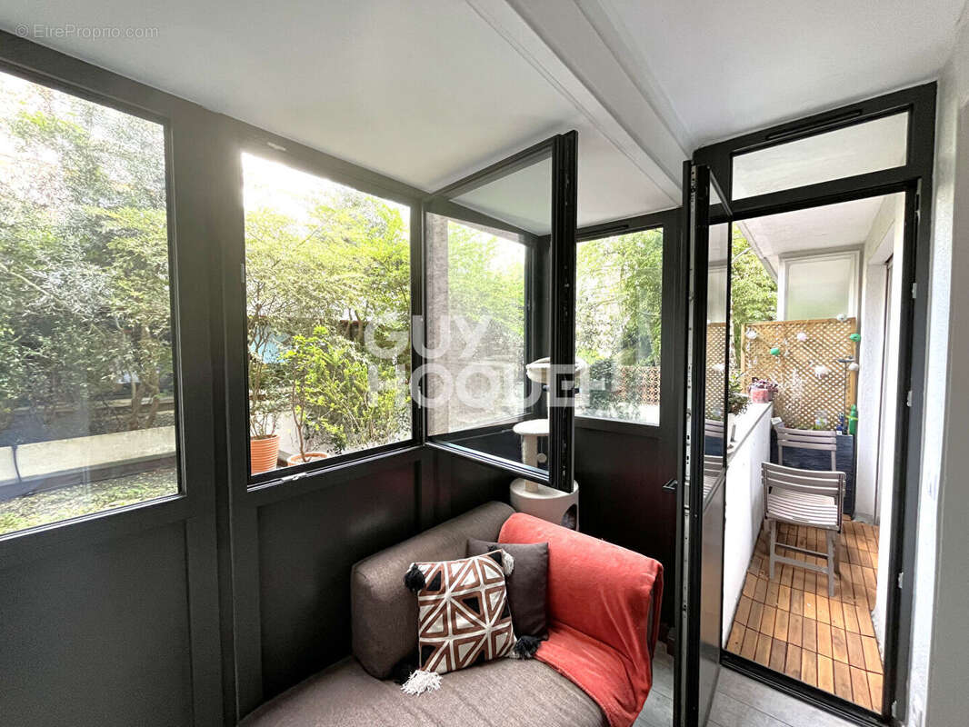 Appartement à PARIS-20E