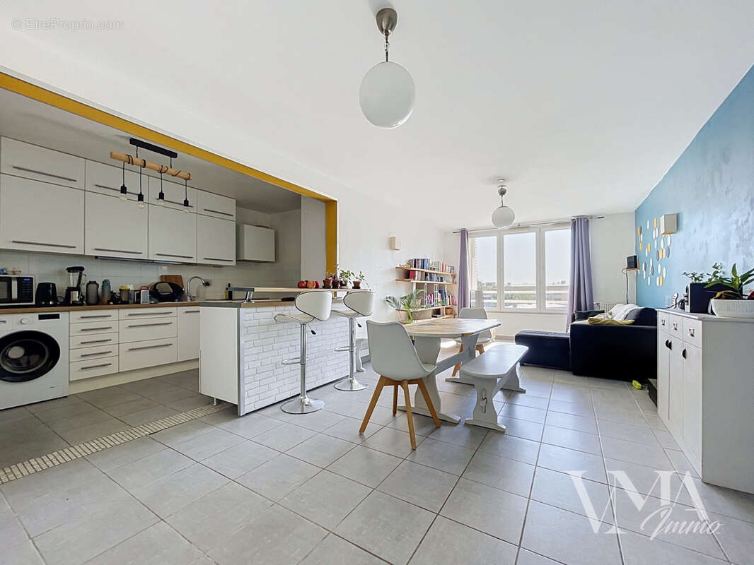 Appartement à LYON-9E