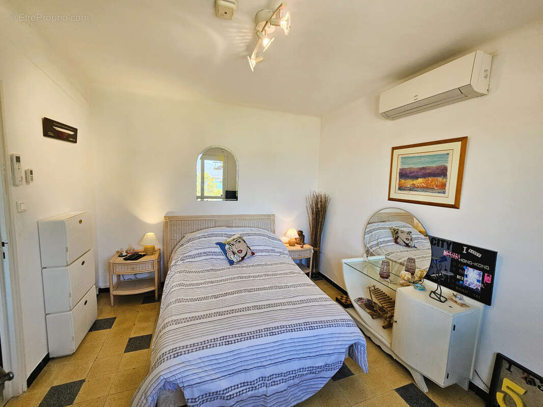 Maison à SAINT-MANDRIER-SUR-MER