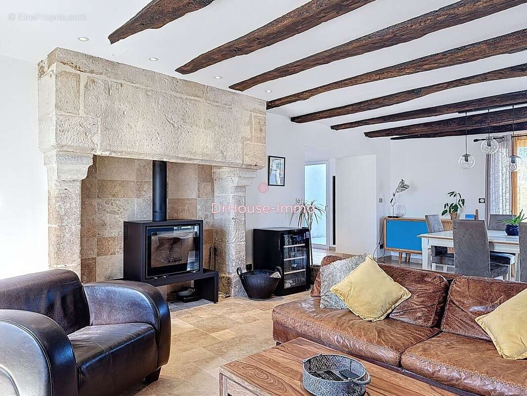 Maison à COULOUNIEIX-CHAMIERS