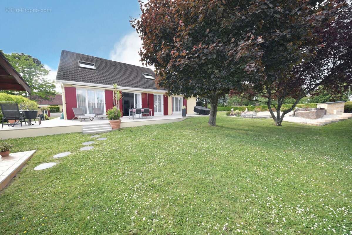 Maison à CHELLES