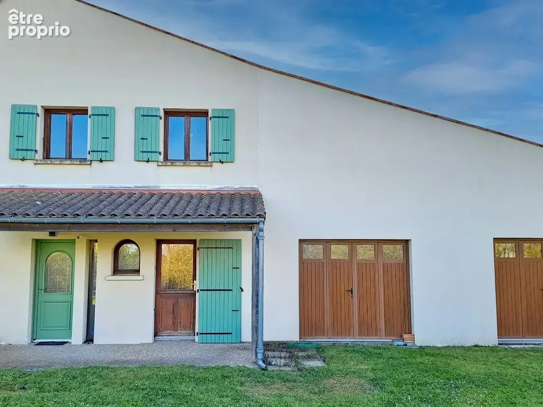 Belle maison 4 chambres 157 m2 - Garage et dépendances - photo 13
