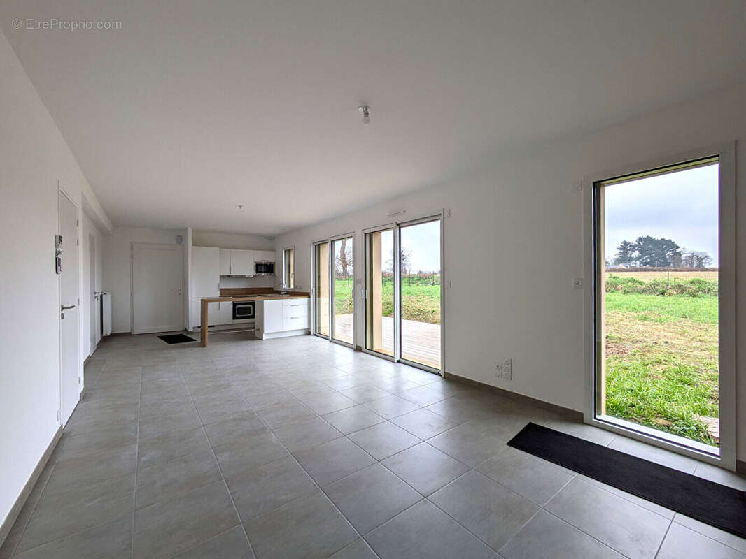 Maison à DOL-DE-BRETAGNE